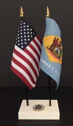 Connecticut and USA miniature flag executive set