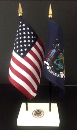 New York and USA miniature flag executive set