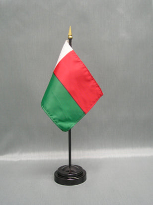 Madagascar Deluxe Miniature Flag