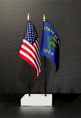 Oregon and US Flag Desk Set