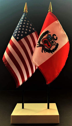 Peru and US Flag Desk Set