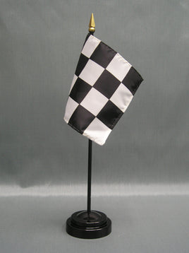 Checkered End of Race Miniature Table Flag