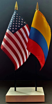 Colombia and US Flag Desk Set