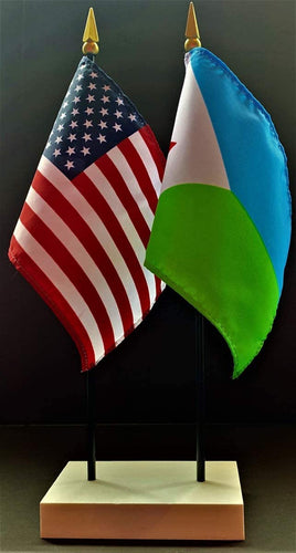 Djibouti and US Flag Desk Set