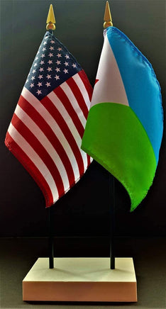 Djibouti and US Flag Desk Set