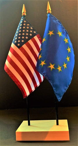 European Union and US Flag Desk Set