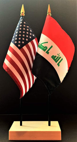 Iraq and US Flag Desk Set