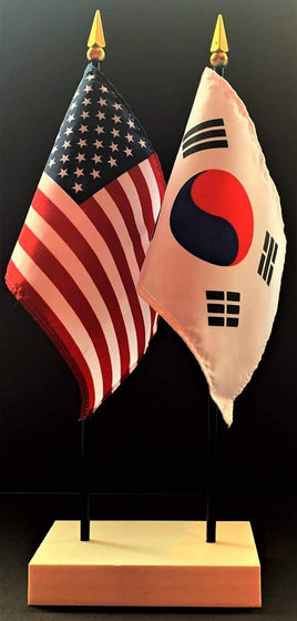 Korea, South and US Flag Desk Set