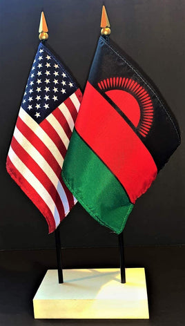Malawi and US Flag Desk Set