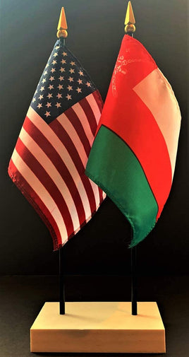 Oman and US Flag Desk Set