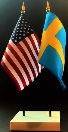 Sweden and US Flag Desk Set