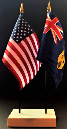 Turks and Caicos and US Flag Desk Set